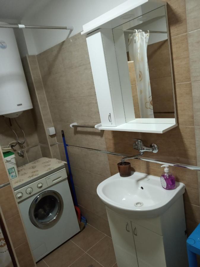 Apartman Nikolic Bor Exteriör bild